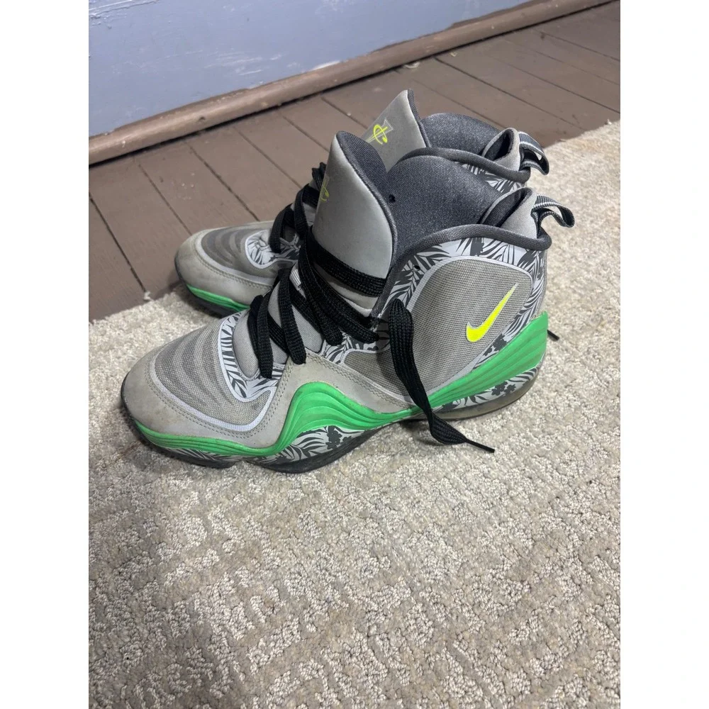 Nike‎ Little Posite Pro Kids Basketball Shoes Green Grey Yellow Size 6.5Y